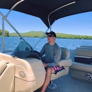 Meet your Posher, Jake